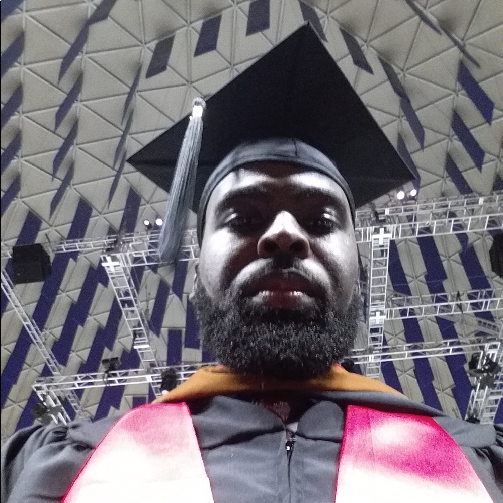 Meet your Posher, Donte